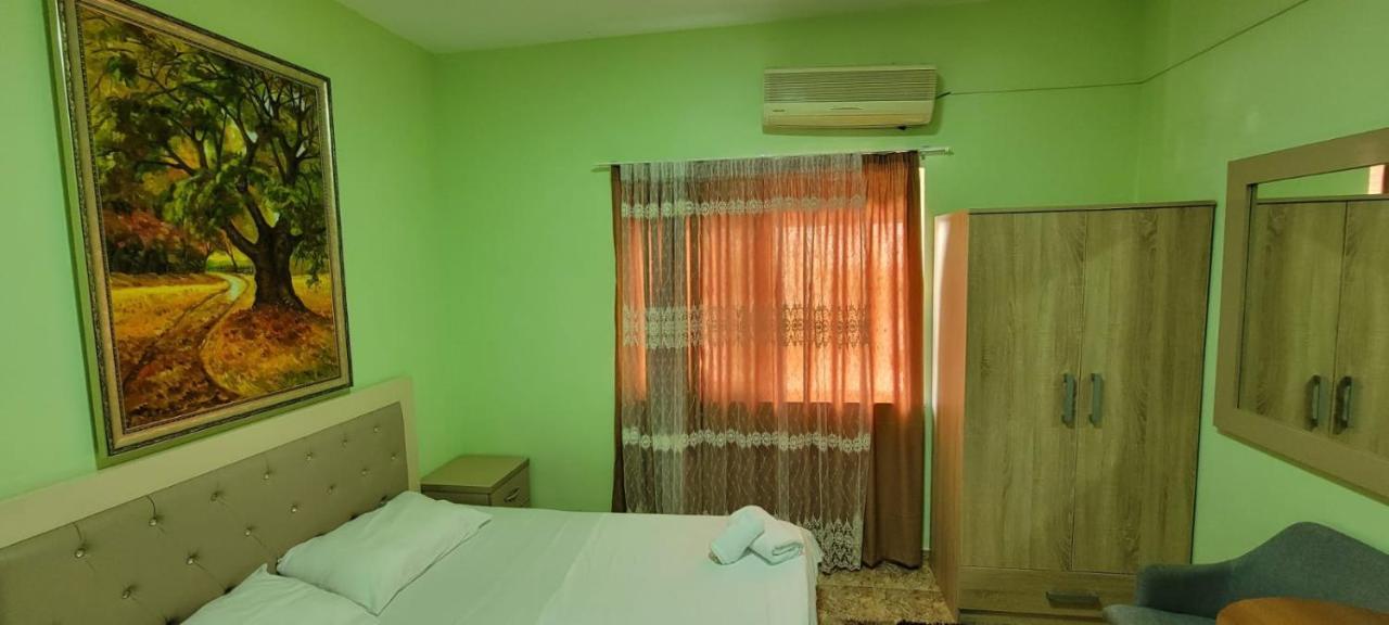 טיראנה Relax Hostel מראה חיצוני תמונה